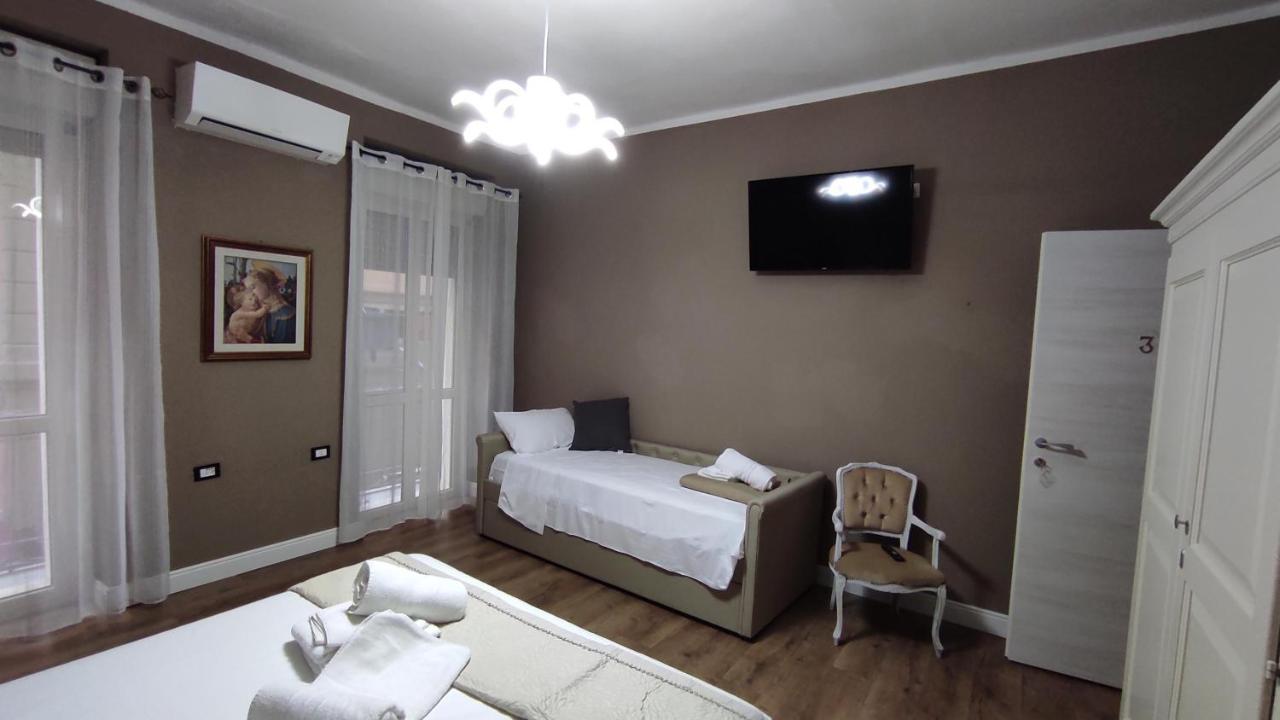 Bed and Breakfast Yaki Domo Кальяри Экстерьер фото
